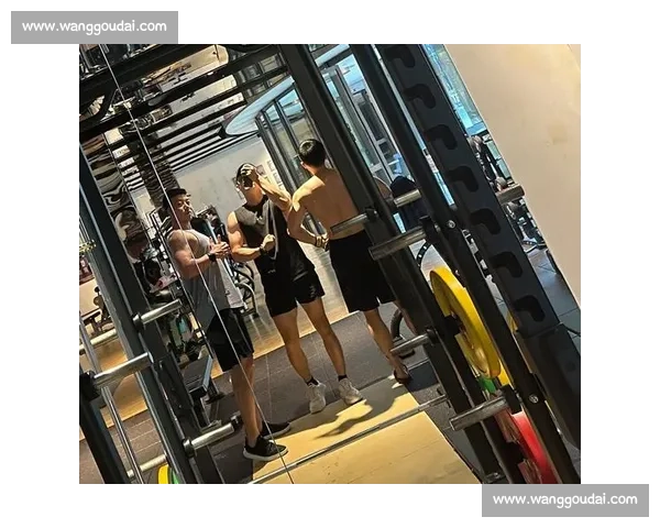 健身再累,不及自卑难熬 健身再累,不及自卑难熬